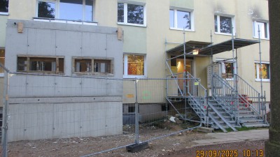 neue Eingangsbereiche nehmen Konturen an